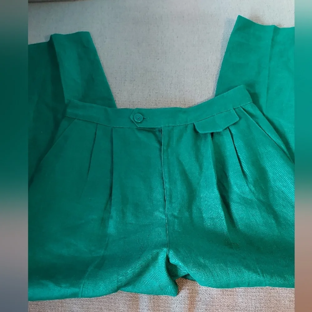 CHAUS Vintage Emersld Green 100% Ramie High Waist Pleated Trousers